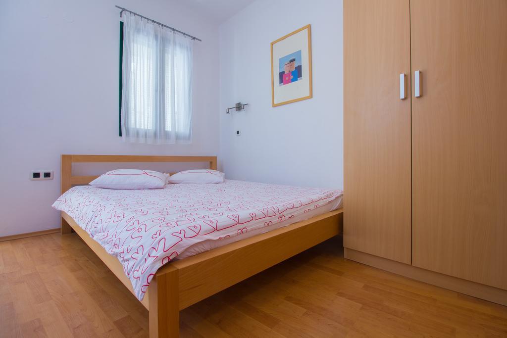 Apartments Petrinic Crnogaj Baška Exteriér fotografie